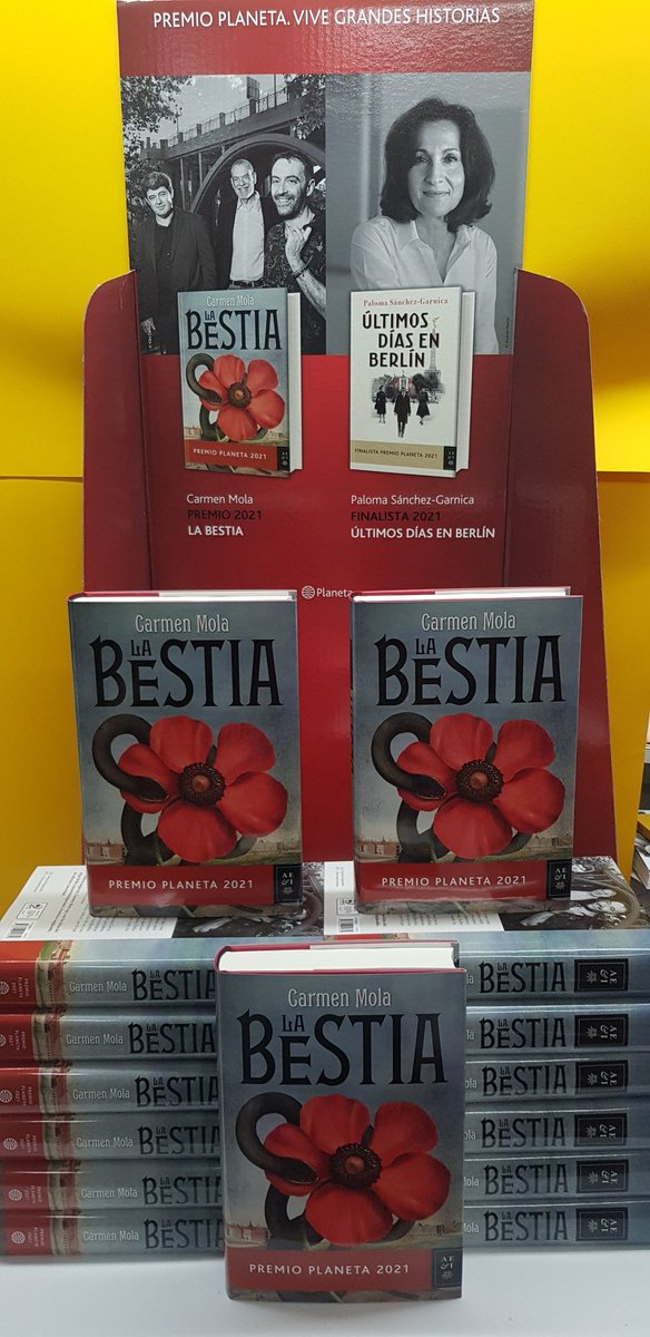 centralibrera's tweet photo. Desde hoy ya a la venta los ganadores y finalista del @premioplaneta 🥇🥈📕📙! Dos fantásticas novelas que, estamos seguros, os engancharán desde la primera página:
🥇"La bestia" de Carmen Mola.
🥈"Últimos días en Berlín" de Paloma Sánchez-Garnica.
#PremioPlaneta2021 https://t.co/LmJW1H76GM