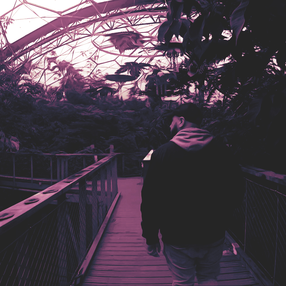 𝗥𝗘𝗟𝗘𝗔𝗦𝗘 𝗗𝗔𝗬
In a mess out 𝗡𝗢𝗪 on Snatch! OFF Bassbin Trax 1.0 VA. 
music.snatchrecords.com/snatchoff067