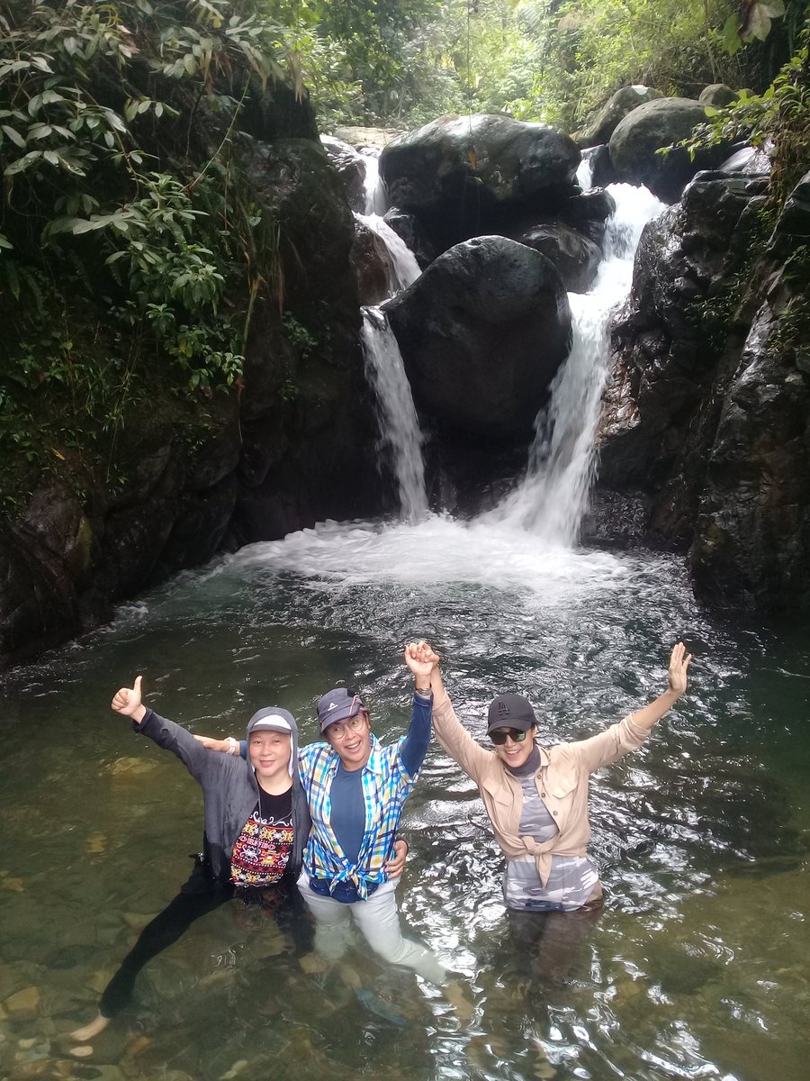 Kapan lagi anda berliburan di wisata yang indah inih yuk treking bersama kami di treking sentul489 

Treking sentul489 booking 089516855854