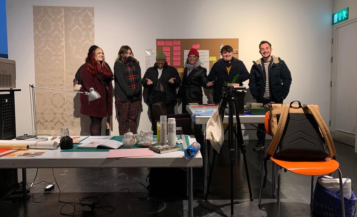 Multitasking, being reunited, epic chats and imagining a Welcome to the New Earth while celebrating <a href="/De4nneCrooks/">De’Anne</a> residency A Tale or Two at <a href="/newartgallery/">TheNewArtGalleryWalsall</a> 

Congratulations De’Anne and thank you to NAGW for making us all so welcome 🕳✨