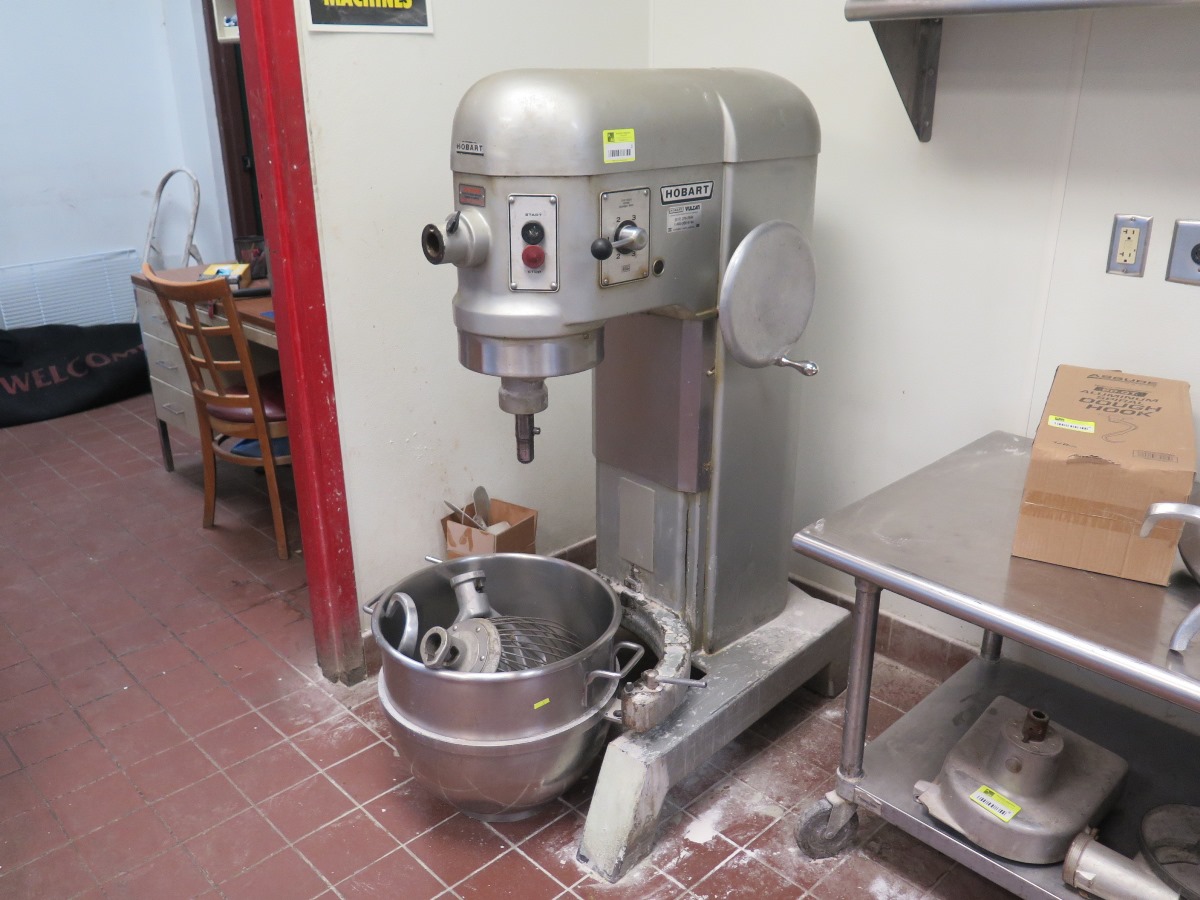 AuctionMasters's tweet image. Pizza Restaurant is up for bid now at AuctionMasters.com! All will sell regardless of price on Nov 15th! Here is the link to the live sale: bid.auctionmasters.com/ui/auctions/71…