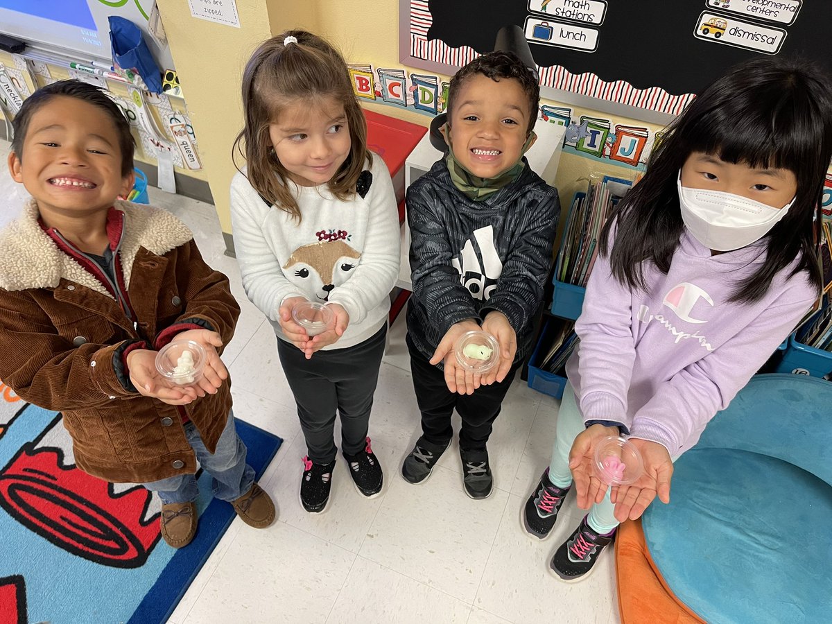 Students love choosing Desk Pets for good behavior! A fun way to motivate students! <a href="/MilamBengals/">Ben Milam Elementary</a> #allin