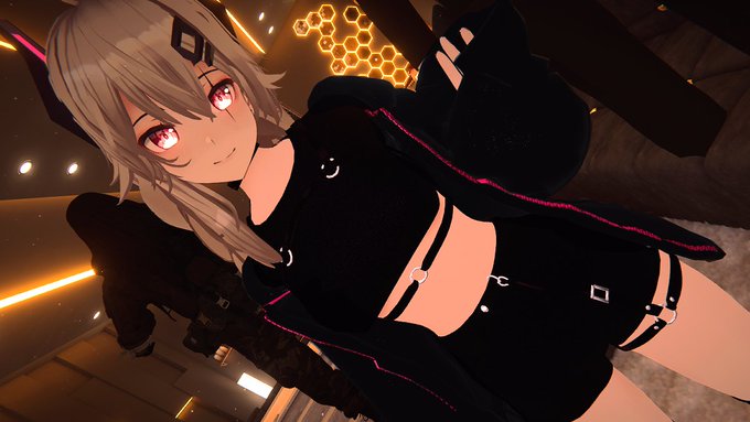 Going forward I'll be trying to jump into VRChat a little more in my free time! Don't be shy - if you