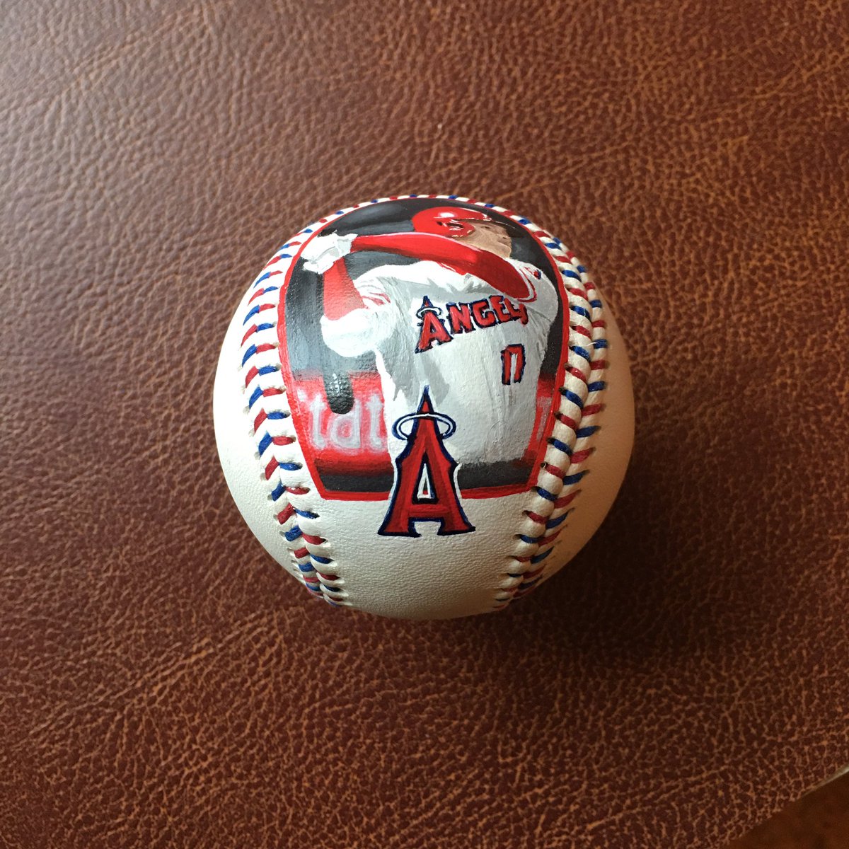 AgFredricksen's tweet photo. My most recent Shohei Ohtani painted baseball.@Angels #ShoheiOhtani #ohtani #baseballart #thehobby #baseball https://t.co/D2xKlqmJz0