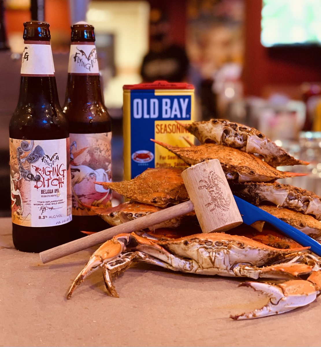 FlyingDog's tweet photo. Some days you're bitchy, some days you're crabby, and some days you're both.
#disobedientbeer #craftbeer #ragingbitch #ipa https://t.co/PHANl6fT1t
