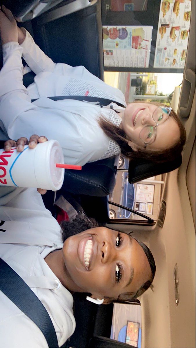 LadyElk_Vball's tweet photo. Week 1️⃣0️⃣ buddy dates
#buddydates #week10 #doyouknowyourteammate #WIN https://t.co/DtdGlIM3cg
