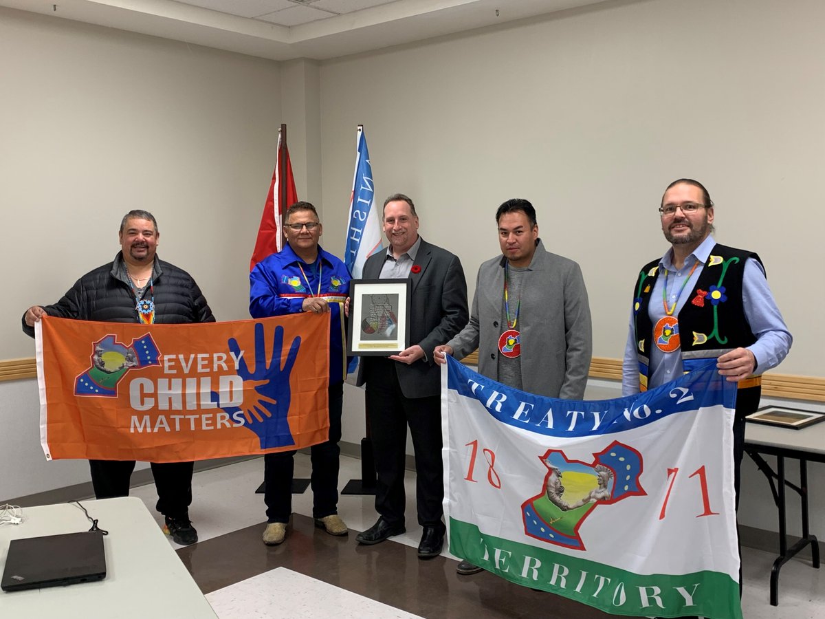 Mountain View S.D. tweet media