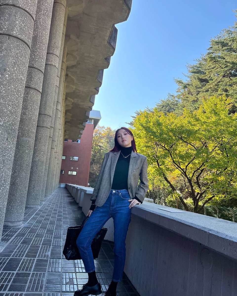 Arab1mimi's tweet photo. [ تحديث ] - 211005
ميمي عبر حسابها الانستقرام 
- 🍁🍂😆🍂🍁 - https://t.co/u9WTrvgUeQ