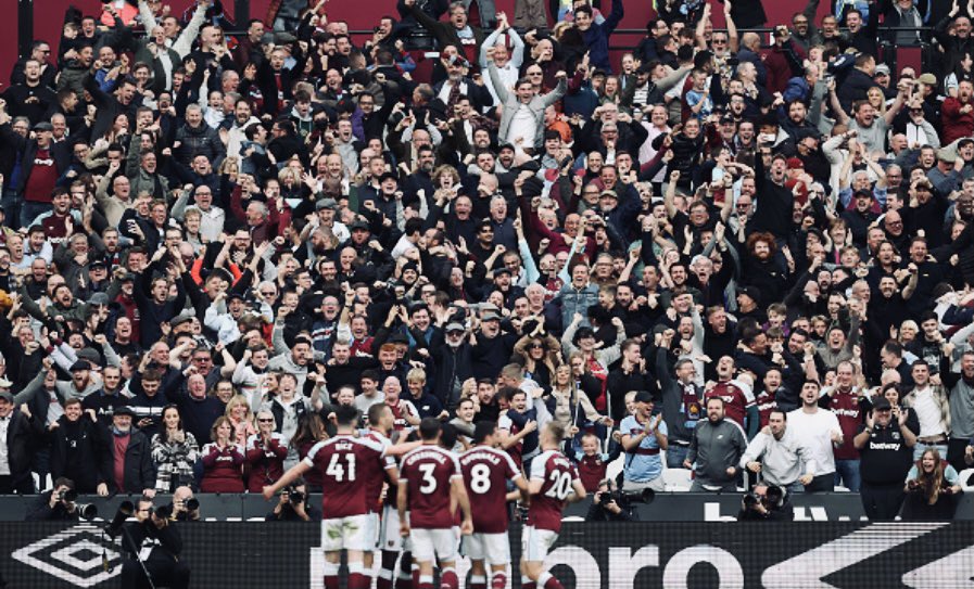 westhamtransfer's tweet photo. West Ham have officially qualified for the knockout stages of the Europa League 

This club 💜 https://t.co/LFg1bTMj4m