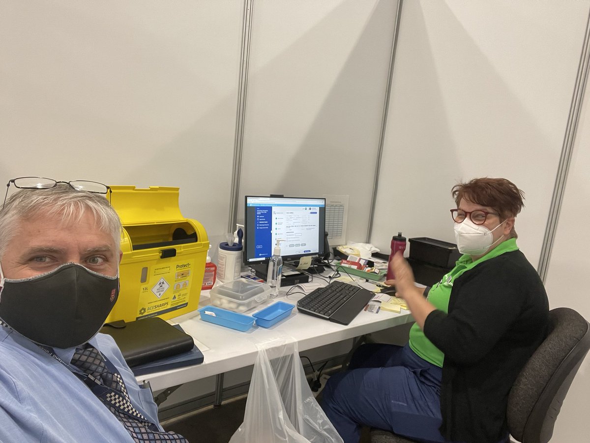 Got my booster COVID shot yesterday!  I’m ready for the Qld border opening.

All we need is for those who as yet haven’t been vaccinated to role their sleeves up and do their part!
#COVID19 #Booster #COVIDVaccination #CovidVaccine #COVID19Aus