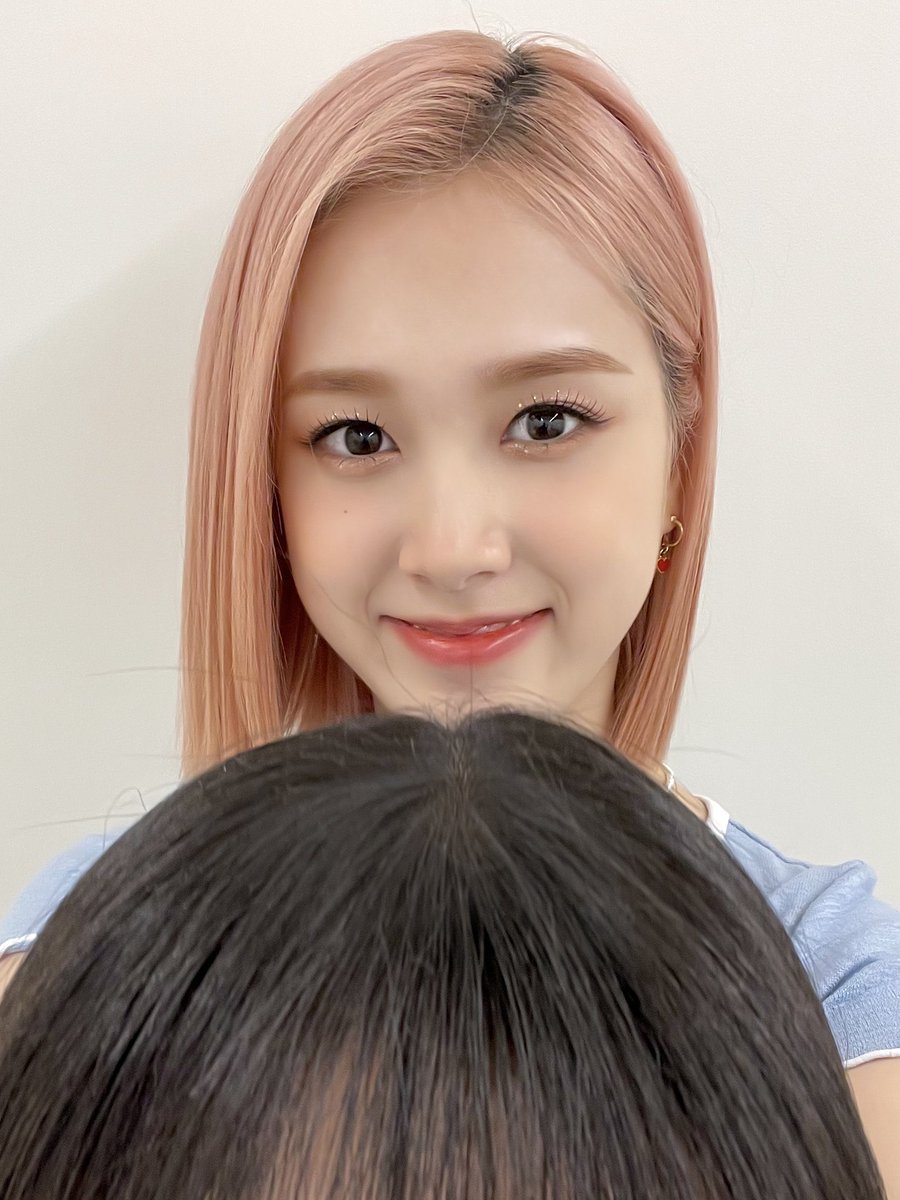 spycworld's tweet photo. ، ♡ · 🔎* 𝐒𝐏𝐘𝐂 스테이씨 𝐆𝐈𝐑𝐋𝐒 %₊ attend ໒ ' to ! › 🏷️ : #MYMOONSRECIPE ✧ #MYMOON4thCB. 

Aquí estamos un poquito tarde pero listas para el #MELTINGTIME junto a las hermosas de MYMOON. No podemos evitarlo, estamos enamoradas de estas hermosuras. 🌙 ( ´ ˘ `)♡ https://t.co/TL1hkKS4pW