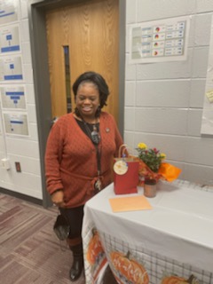 WeaverMiddle's tweet photo. Happy National Instructional Coaches Day! Zacharel Veal, Hosea Laney, Latrece Blount, and Chiquita Dinkins are walking in greatness as they serve as Instructional Coaches! https://t.co/9k4wKAUIwm