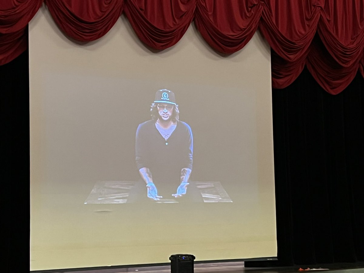 LP_MrsE's tweet image. Our first Harbor Homeroom Student Leader training of the school year. We are so excited to bring it back! @LPHS_Activities @J_Renaissance