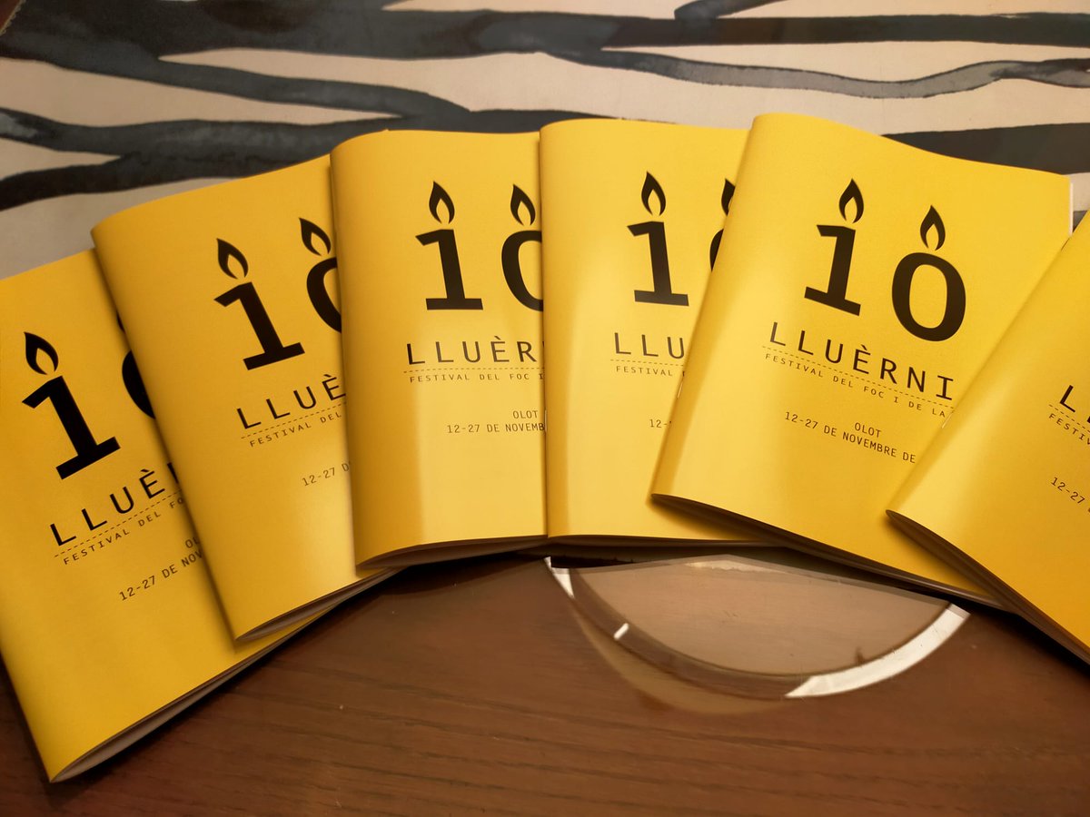 lluernia's tweet photo. Instal•la l'app de #lluernia al mòbil i coneixeràs tot el programa, ubicacions, activitats i molt més.@OlotCultura @novostorm @turismegarrotxa https://t.co/Ph6NLKY4eD https://t.co/OynMZgQTiM