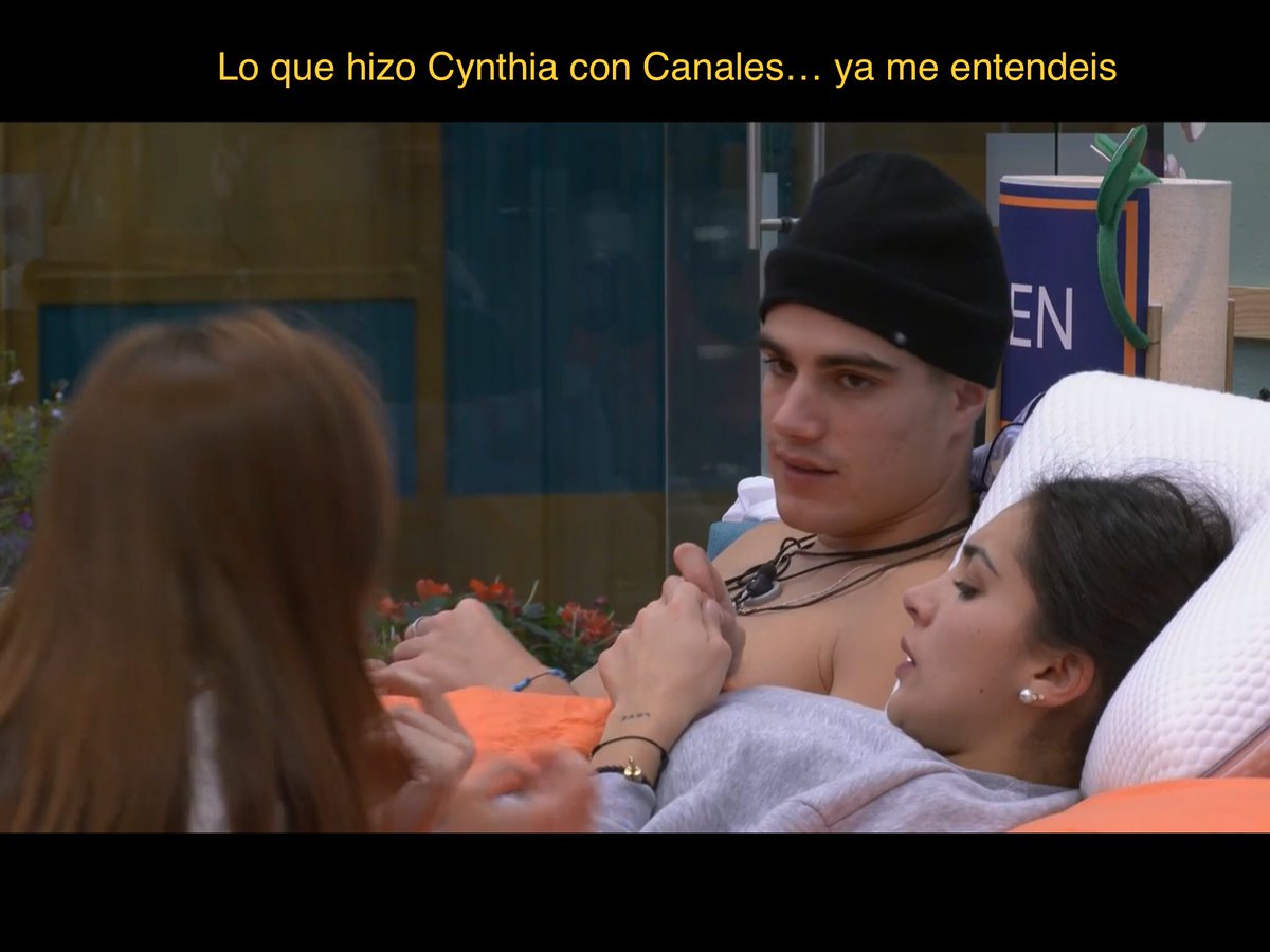 vamosamatarnos's tweet photo. @SecretStory_es Rajando siempre los tres y luego dicen q son los demás
#Secret24O https://t.co/pPxNS5o5UJ