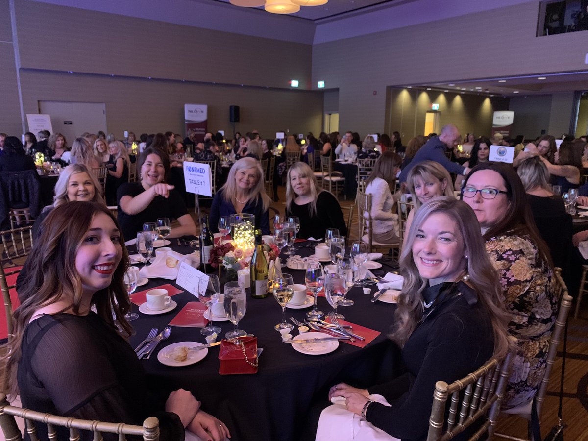 fonemed's tweet photo. We are excited to be at the #nloweawards celebrating the many talented and successful women who are leading the way in business and in the community. https://t.co/ulnw90RYbP