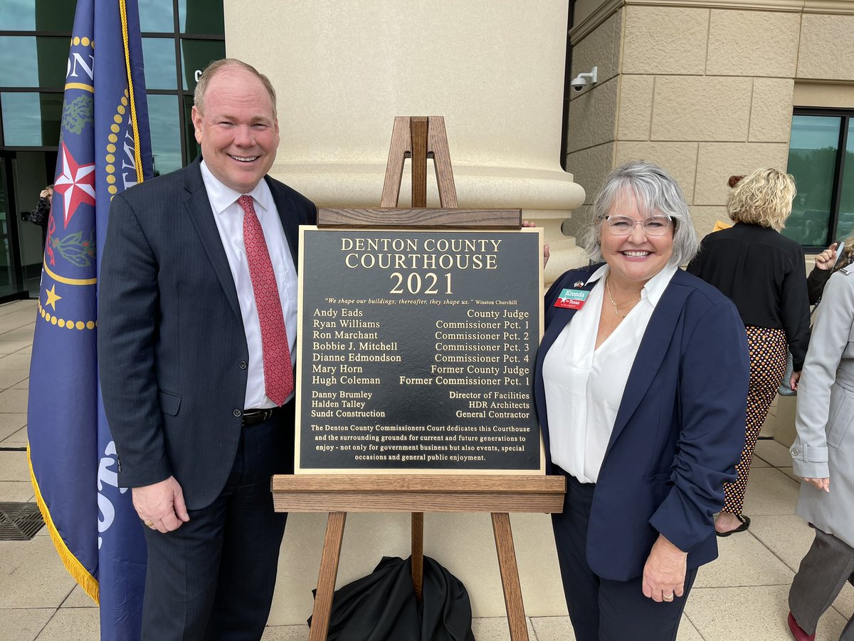 KrondaForTexas's tweet photo. Denton County really showed up today -- community members, elected officials, and business leaders -- to celebrate the ribbon cutting of the beautiful new courthouse building. This project has been in the works for 16 years! #RibbonCutting #DentonStrong #DentonCountyCourthouse https://t.co/zA5g8TITB9