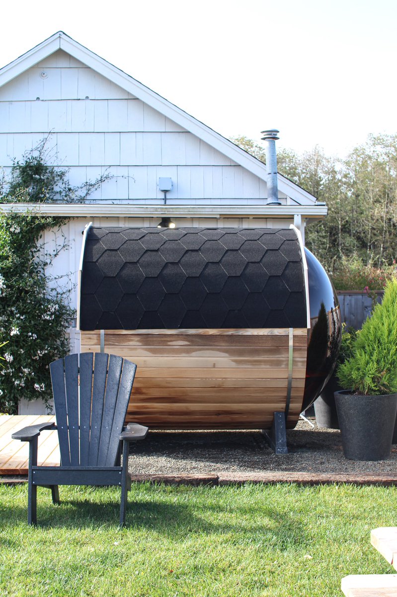 #announcement our newest barrel sauna is here at <a href="/BWCottages/">Boardwalk Cottages</a> 🧖 #pnw #adriftlife