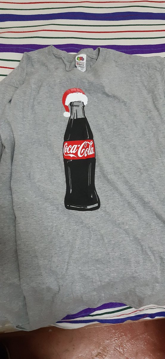 HenryAleks's tweet photo. Ya tengo mi estreno para navidad, chiii la miershaaa. https://t.co/URPRKAy1U8