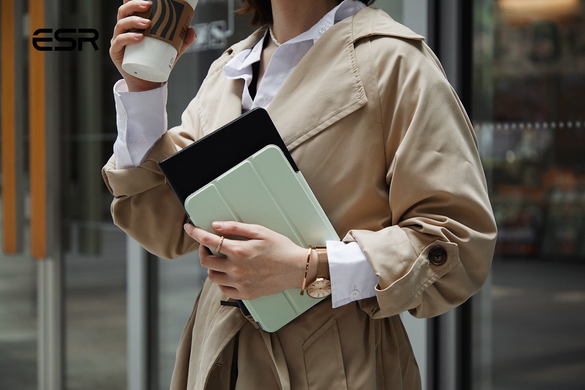 esrtechofficial's tweet photo. You are the trend, your ESR Rebound #iPadmini6 case is the accessory. Make sure it's looking its best so that you do too 😍😉
https://t.co/TNE2jzv2u1
#ESR #ESRgear #iPadmini6 #iPadcase #esrcase #techmadeeasier #gadget #ootd #starbucks #ipad #apple https://t.co/hFpBdiAd6W