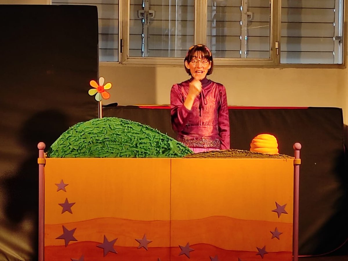 lliscart's tweet photo. Petit Vivaldi
Els infants de #P3 i #P4
hem gaudit d'un espectacle de titelles a l'escola.
Amb la música de les 4 estacions de vivaldi, ens han explicat una història amb molts animals.
@PamipipaTitella
ens ha agradat molt!
#curs2021i22 #ieperelliscart #comunitatpetits https://t.co/zlb86DyFS9