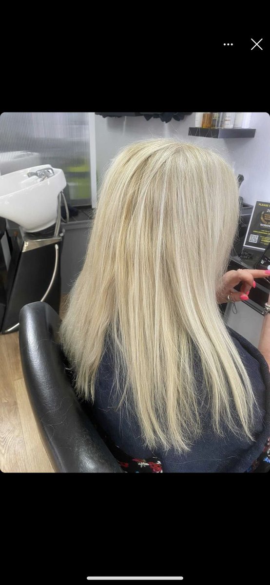 Amanda60472655's tweet photo. My new hair x https://t.co/5FsqkJlcSe