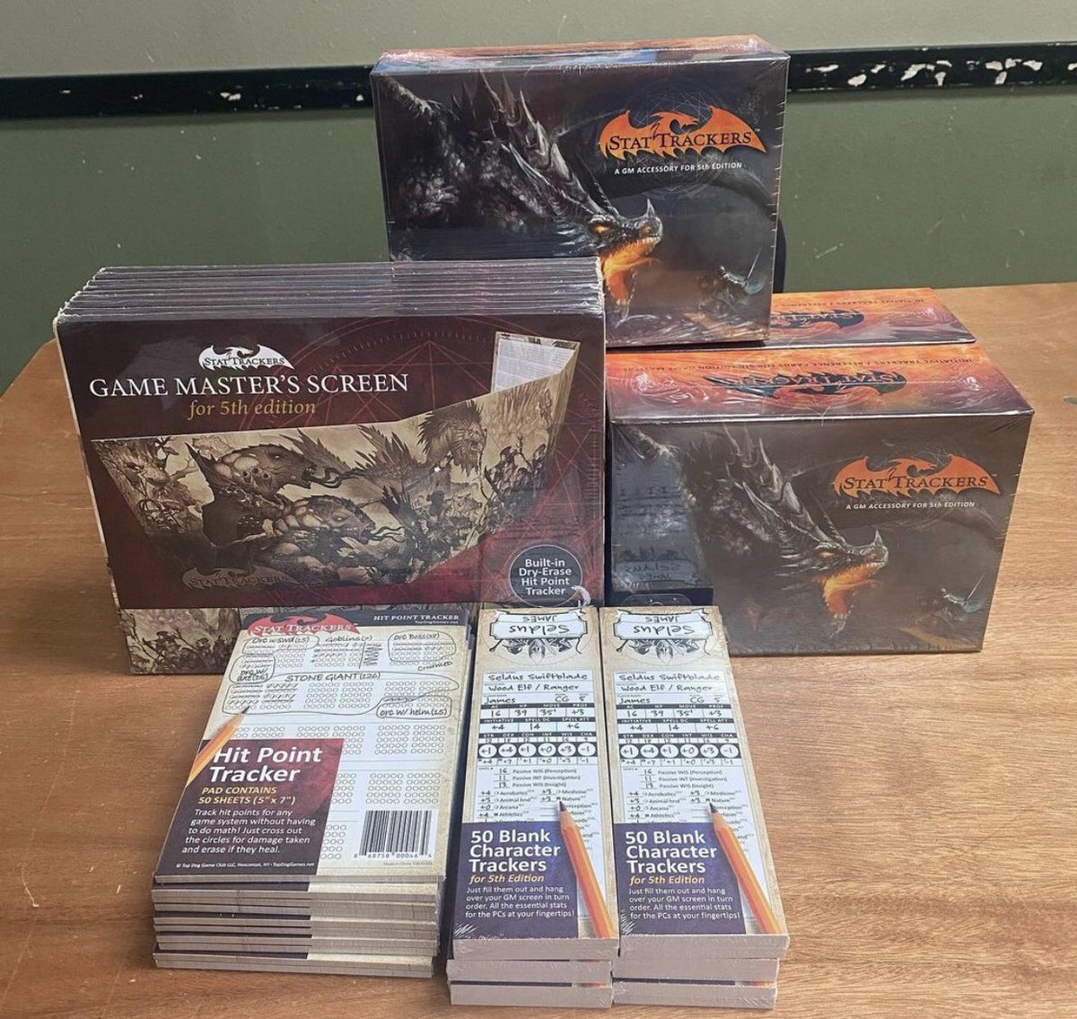 StatTrackersDnD's tweet photo. Check out the whole Stat Trackers lineup and BRING YOUR GAME UP A LEVEL!
#Stattrackers #dnd #ttrpg #ttrpgs #dnd5e https://t.co/CuaGxp7Jc5