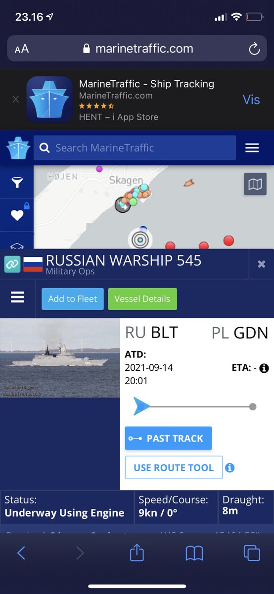 EsbenBjerre's tweet photo. Helt bims hvad der er op og ned i Skagen. Et russisk forskningsskib har været tilbageholdt siden mandag. Nu fortæller TV2 nord så at et russisk krigsskib cirkler i Skagen havn med lyset slukket. Forsvaret har denne geniale afvisning. Men ser man på Marinetraffic er der et skib https://t.co/00KTK8EVny
