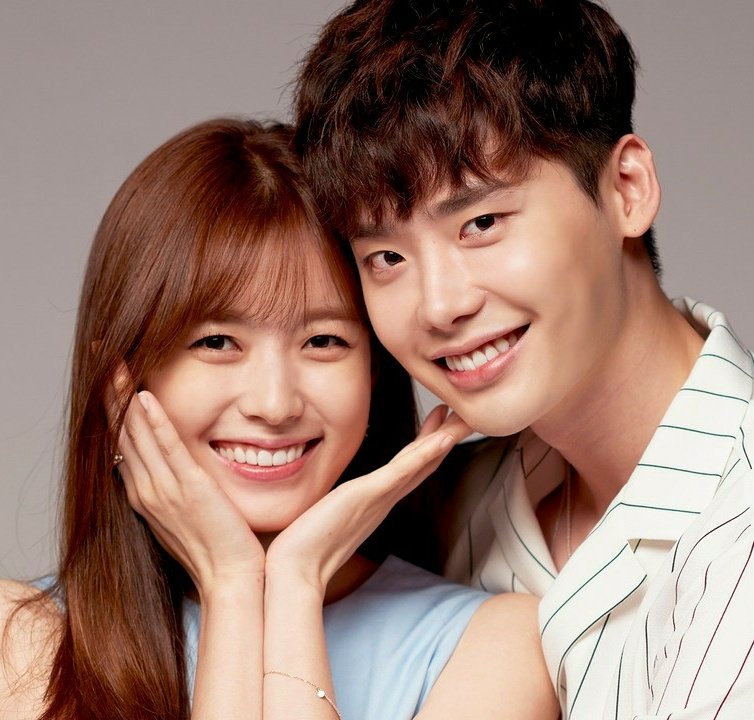 SeriesTWBZ's tweet photo. Um remake americano da série coreana "W: Two Worlds" está em desenvolvimento pela CW. 

Uma jovem cirurgiã é puxada para outra dimensão onde a história em quadrinhos de seu pai ganhou vida.

🗞️ Deadline https://t.co/x66GKmxwkd