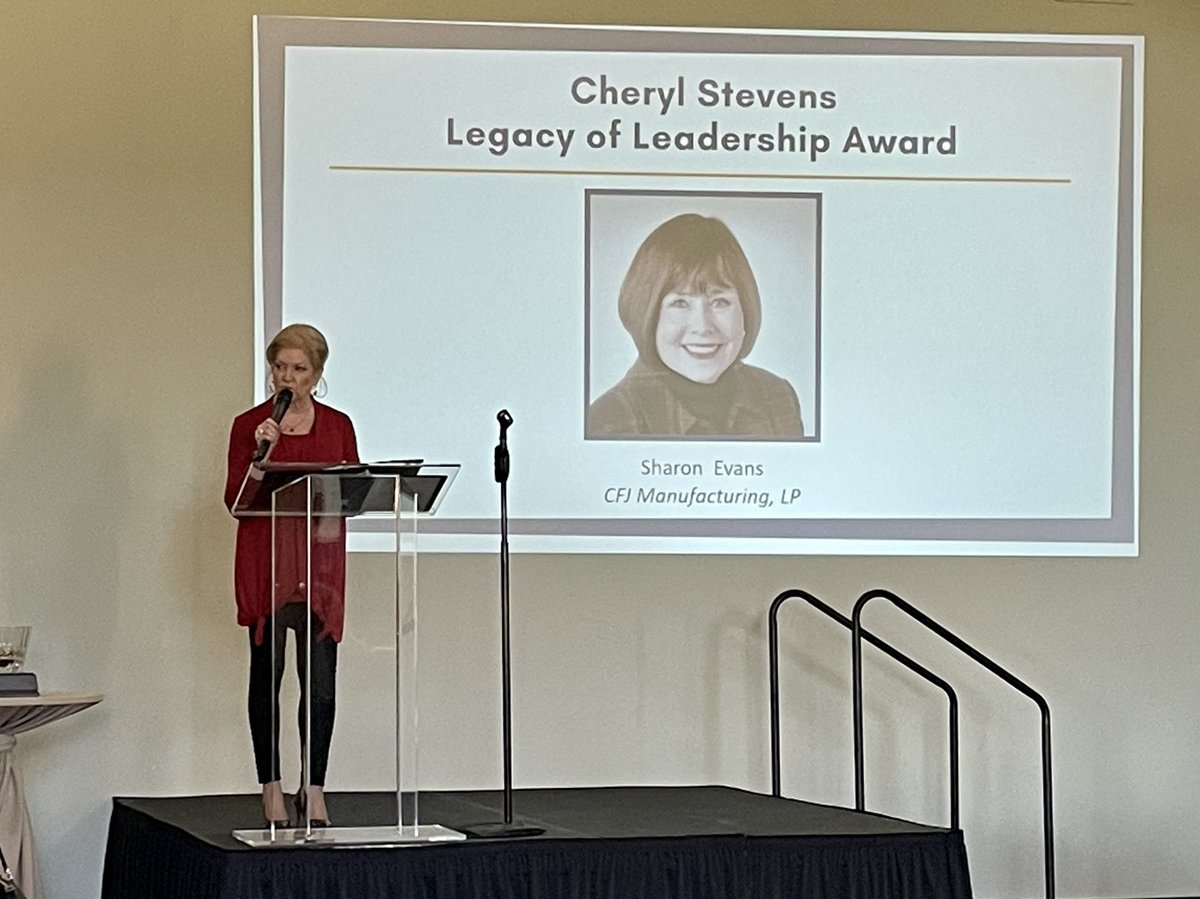 writerkms's tweet image. Congrats #CherylStevens of @CFJMFG !  Winner of the Cheryl Stevens Legacy of Leadership Award, she is an outstanding #WBE and incredible #leader! @WBCSouthwest @WBENCLive