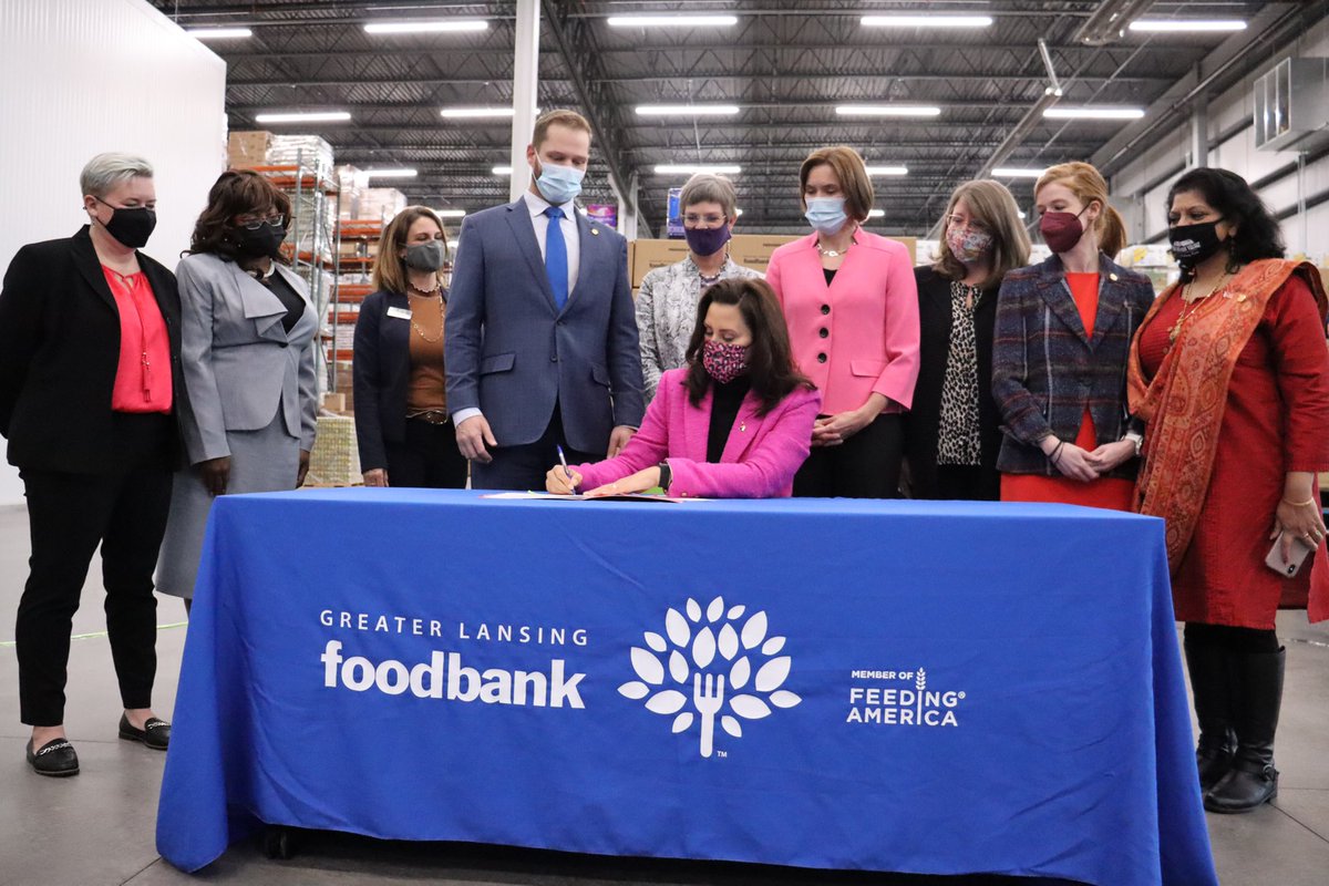 gretchenwhitmer's tweet photo. Today, I signed the bipartisan repeal of the tampon tax into law. This long overdue legislation will cut costs for Michigan families and put millions back into their pockets. https://t.co/rlT1qOr7Fu