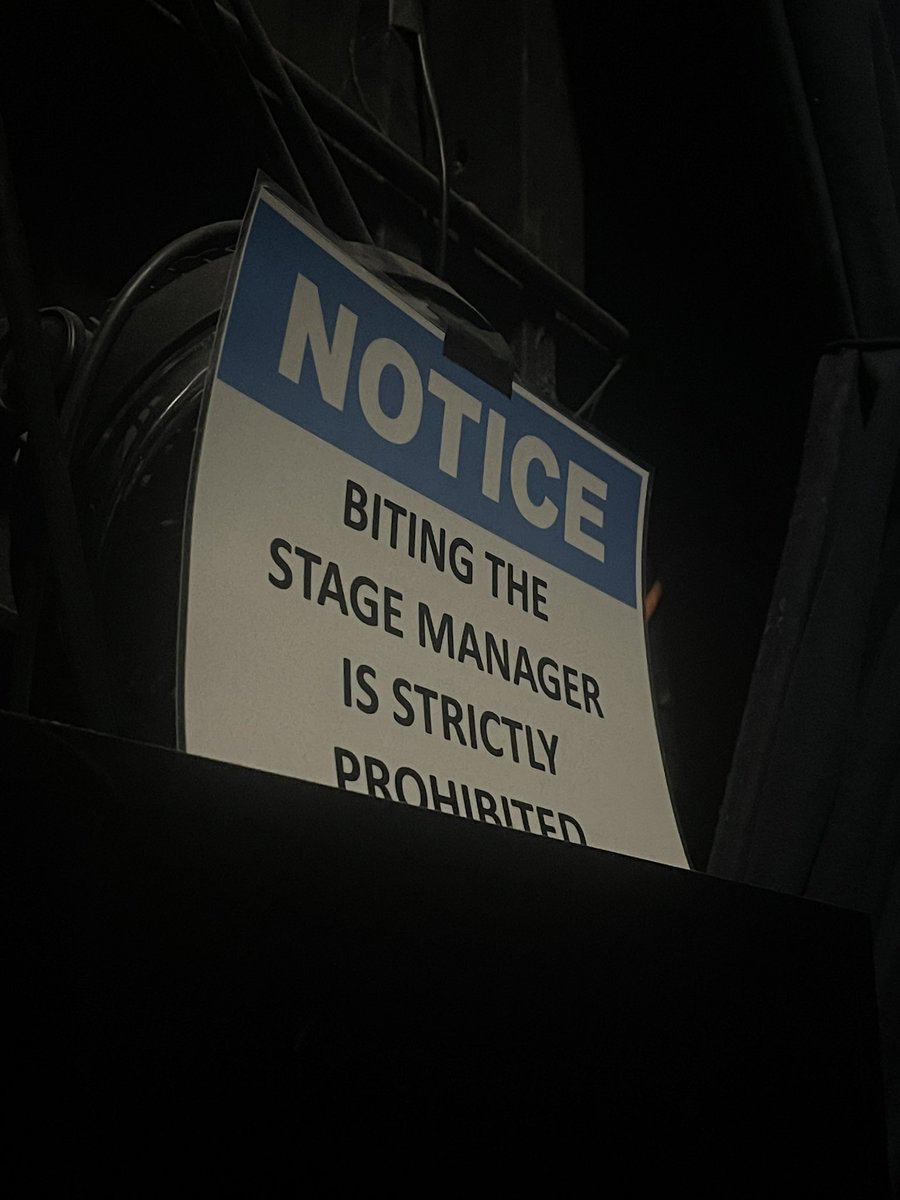 KevinGOrduno's tweet photo. From my theatre to your’s. 😌🙏 #WordsOfWisdom #theatre #acting https://t.co/qCkpkAkuRE