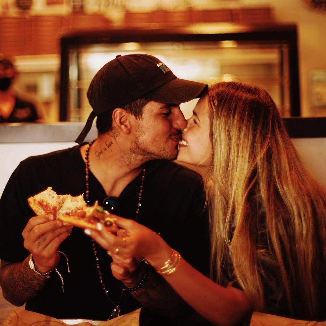 acqualove_'s tweet image. Parceiros principalmente na hora da comida.