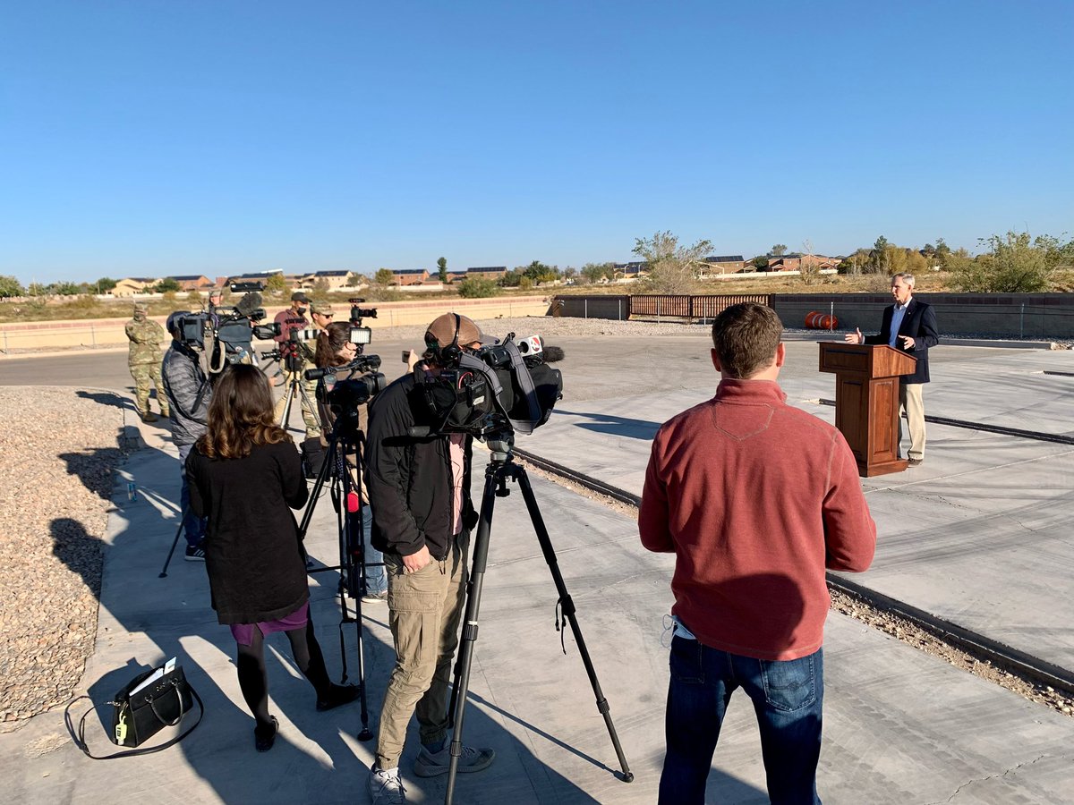 odonnellm's tweet photo. Thanks to @nicmaxreporter, @ahauslohner, @salwangeorges, @RyanLaughlinKOB, @munizsteph, @KateBieri and Jon Cherry from @GettyImages for visiting @DHSgov-led, and @StateDept and @DeptofDefense supported #OperationAlliesWelcome @HollomanAFB @USNorthernCmd @USArmyNorth https://t.co/Ca7uuHuYfY