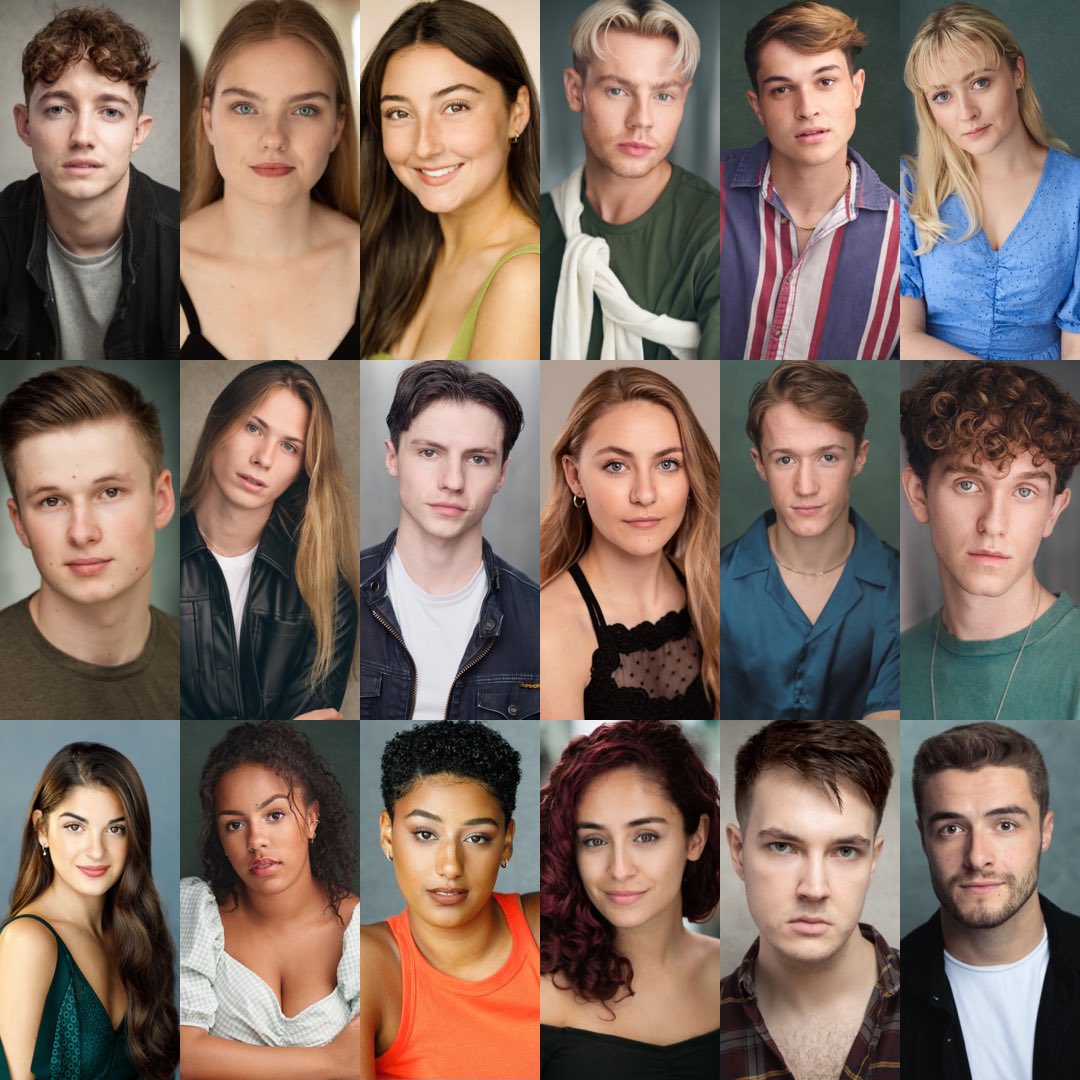 gsabamt22's tweet photo. Next up, we have Cinderella!👸
Performances from 17th-20th November! Tickets available from the link in bio!💫 https://t.co/57NyXfk96K