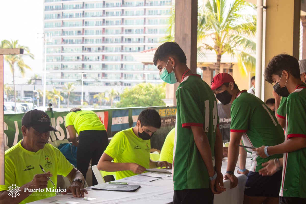PvMagico's tweet photo. Los pasados días 02 y 03 de noviembre se lleva a cabo el registro y validación de documentos para la 38° COPA VALLARTA INTERNACIONAL, el mejor evento de fútbol soccer internacional de nuestra ciudad⚽ #PV #visitmexico  #PuertoVallarta #shopping  #fútbol #torneo #fútbolsoccer https://t.co/9d4rprjCeO