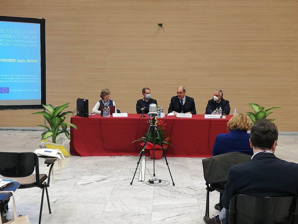 AC1868's tweet photo. Presentati i risultati del #ProgettoSafe. L'importanza di promuovere Child Safeguarding policy al centro dell'intervento di saluto del Presidente dell'Ac, @GiuNotar. L’AC ha attivato un percorso di impegni concreti per i propri educatori e responsabili. https://t.co/LXKFwow26z