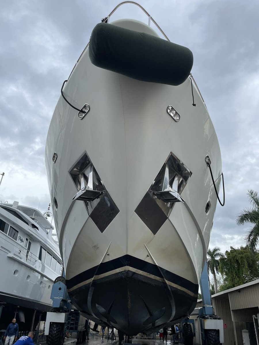 RollyMarine's tweet photo. Today’s action at the best shipyard in Fort Lauderdale @RollyMarine
#themostbeautifulboatsintheworld #bestshipyardinfortlauderdale #rollymarine #commandthesea #refitrepairrepowerrolly #yachts #docks #harbor #shipyard #marina #superyachts #haulout #harbortug #megayacht #yachts https://t.co/Z98GoyEvtY