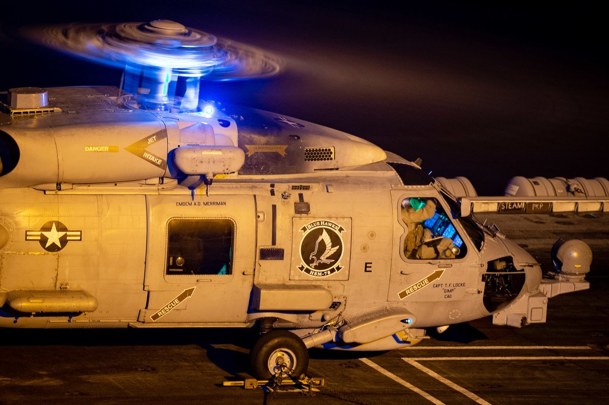 USNavy's tweet photo. 1️⃣ #USSCarlVinson #CVN70 replenishes #USSStockdale and 2️⃣
conducts #fltops in the Sulu Sea @US7thFleet.
3️⃣ @USMC conduct helocast training in Okinawa.
4️⃣ #USNSCesarChavez @MSCSealift #unrep with @USSEssex_LHD2 in the Gulf of Oman @US5thFleet.
https://t.co/ejS9Z8OAEF https://t.co/B30q1W9MMd
