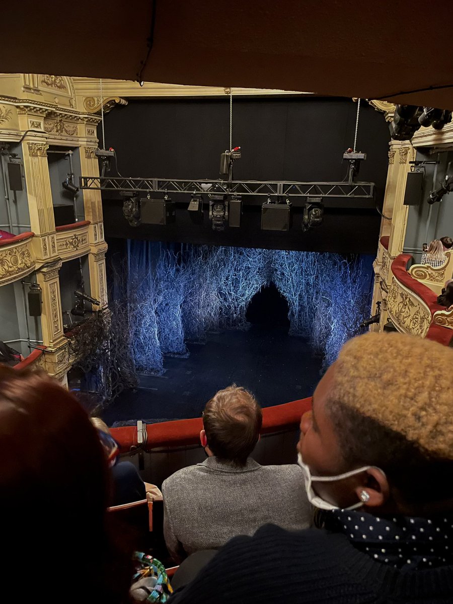 If you see one play this year/decade/century make it @OceanWestEnd. One of the best productions I have ever seen. It has everything. Off to book some more tickets now. <a href="/NationalTheatre/">National Theatre</a>