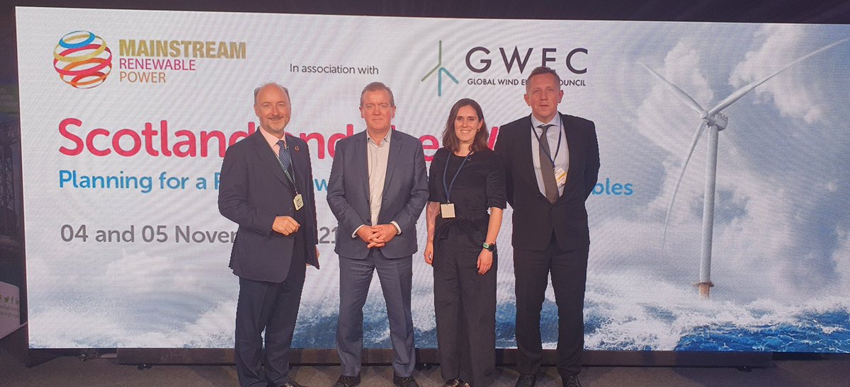 And it's a wrap...End of day 1 at #malinspotlightseries with our friends @GWECGlobalWind @ORECatapult and on to day 2 with @Laura_Sandys and @CBItweets...
#renewables 
#offshorewind
#coaltoclean 
#COP26Glasgow 
#cop26
