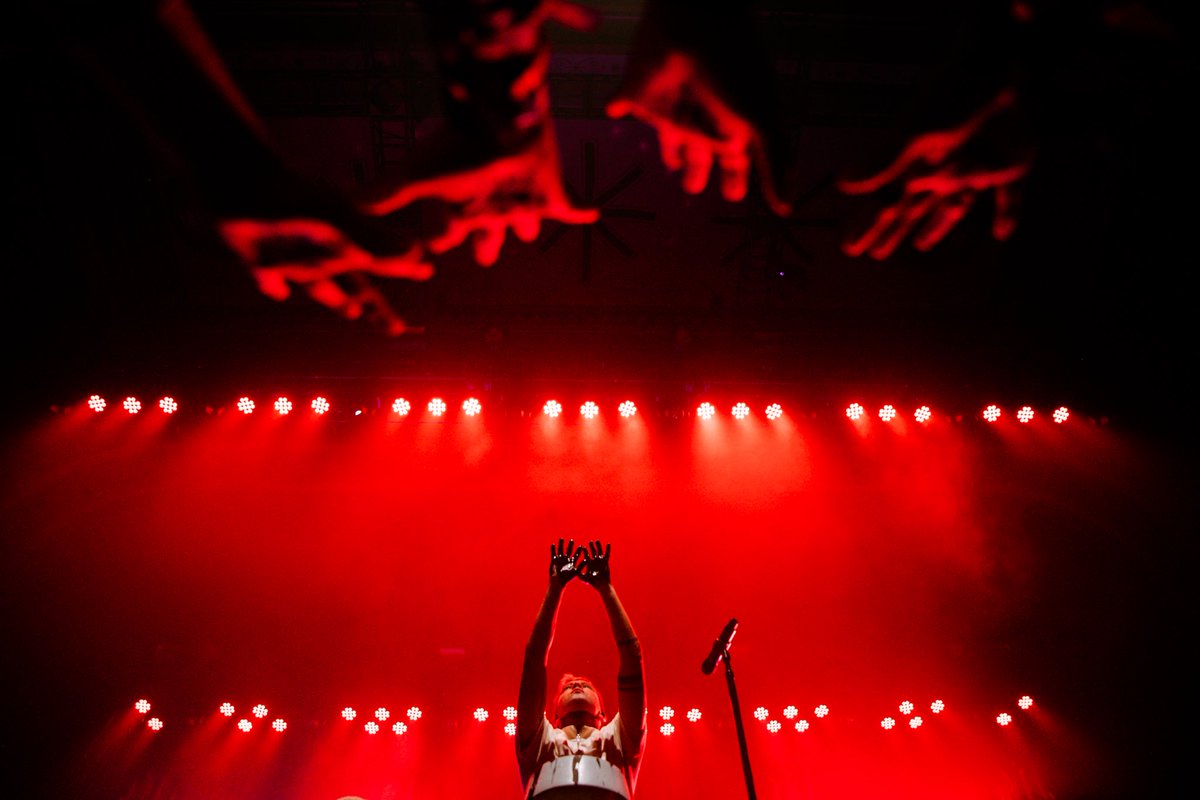 my peøple singing ψ