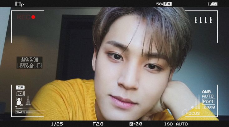 KMGYFEED's tweet photo. hot and cute? you mean kim mingyu? https://t.co/uD3FPlCRVc