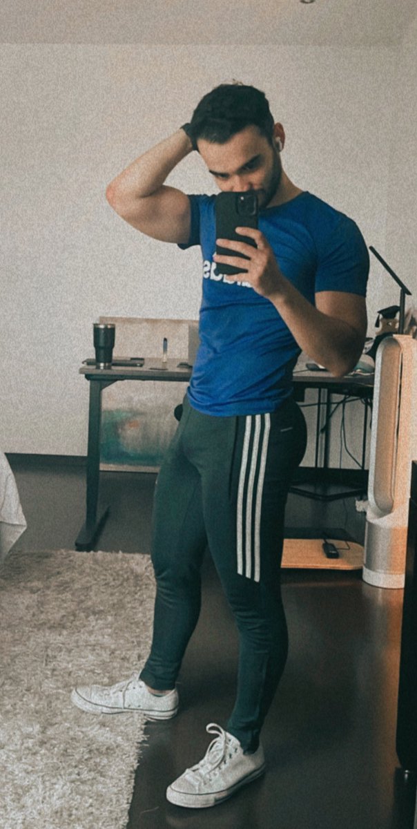 Hoy nos tocó entrenar piernita🐥🐥🐥