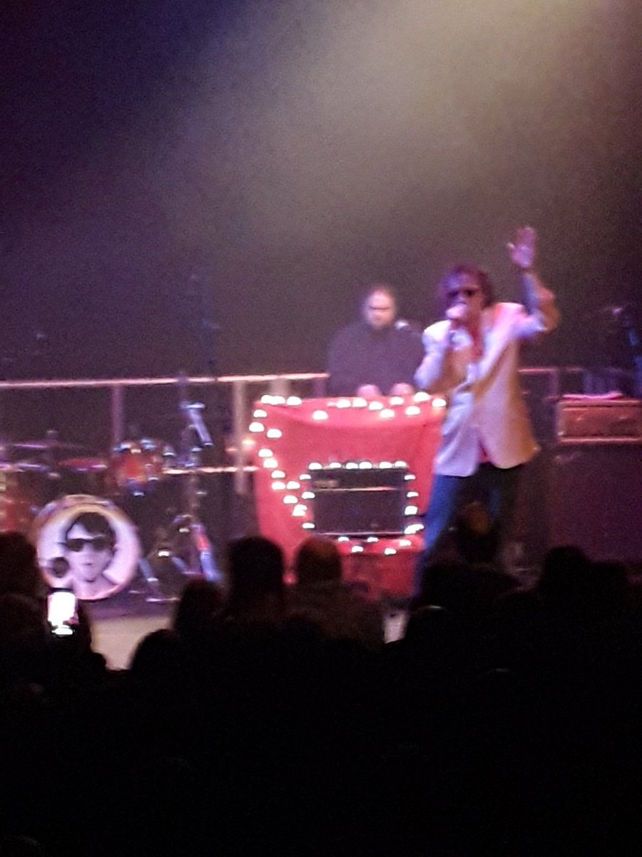 BoomerUSM's tweet image. Great gig @CambJunction @mrjimBob with a full band. Superb setlist of solo and @30somethingUSM tunes and great banter inbetween. Really enjoyed the interlude with @christt too