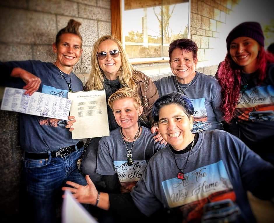 lauren ✩ ☾ tweet media