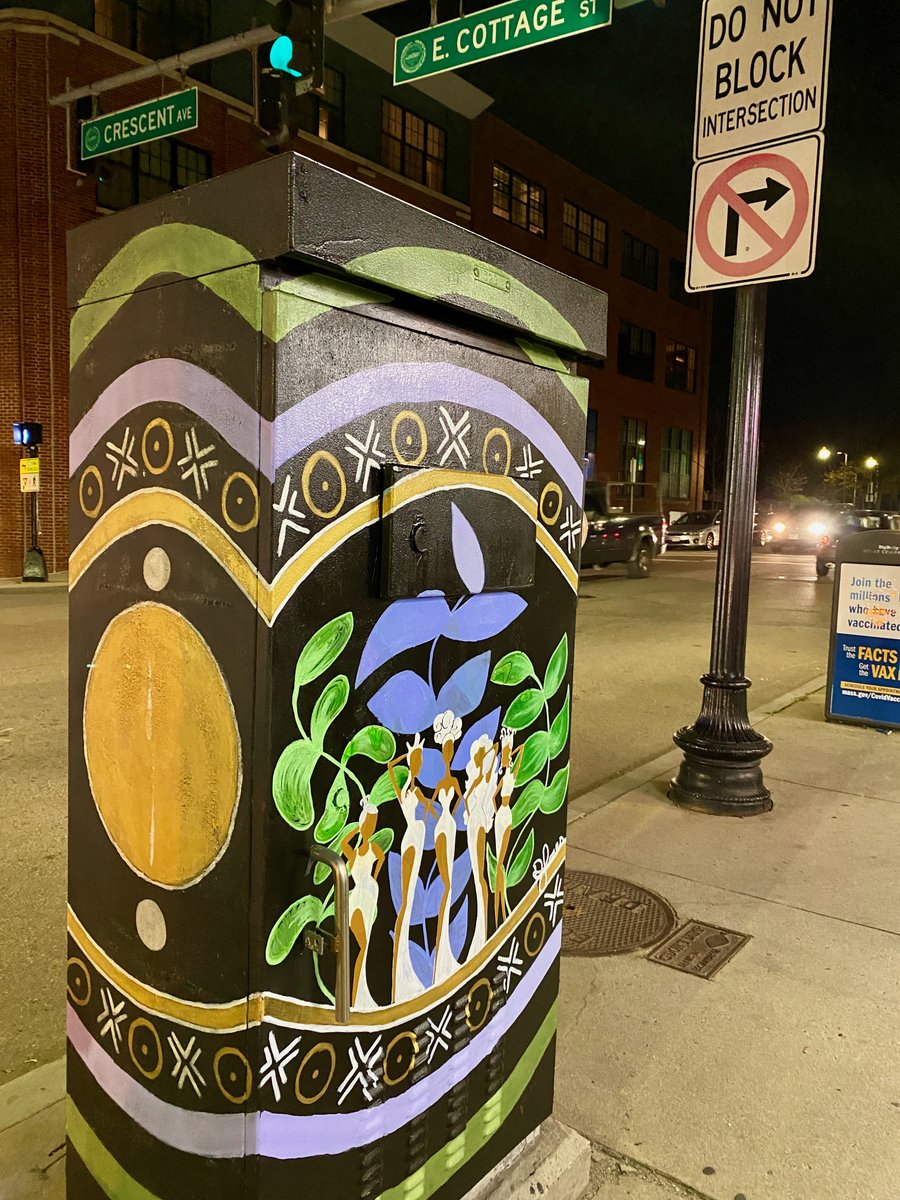 Love the new PaintBox art on #Dorchester Ave., thank you to the artists and <a href="/ArtsinBoston/">Mayor's Office of Arts & Culture Boston</a>