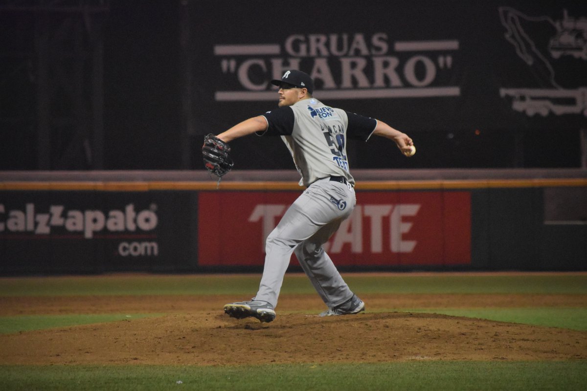 SultanesOficial's tweet photo. ¡SE FAJA EN LA LOMITA 🤩!

Espectacular actuación de @JayhawkerBB19 en el tercero de la serie ante @AlgodonerosGsv 

7⃣ Entradas completas
7⃣ Ponches 🍫
2⃣ Carreras permitidas

#InviernoSultán ❤️⚾️ https://t.co/hNMd3oAKIe
