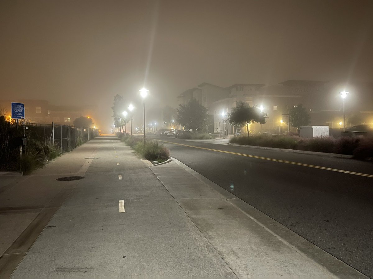 stringingdaniel's tweet photo. Fog, fog, and more fog. 🌫 @NWSSanDiego 

📍 San Marcos https://t.co/DaQfgExG5s