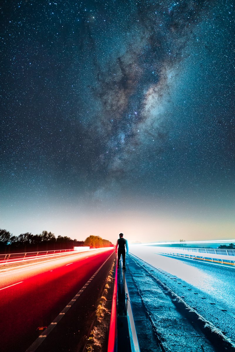 Picnab_Official's tweet photo. The internet gives unrestricted access to the art created by one person to another without any credibility or reward. 

While digital and social media bridge the gap between the world, it also harms the artists in several ways.

#Picnab mends it all!

Image: @Wanglee25010062 https://t.co/w6mRU6tnDO